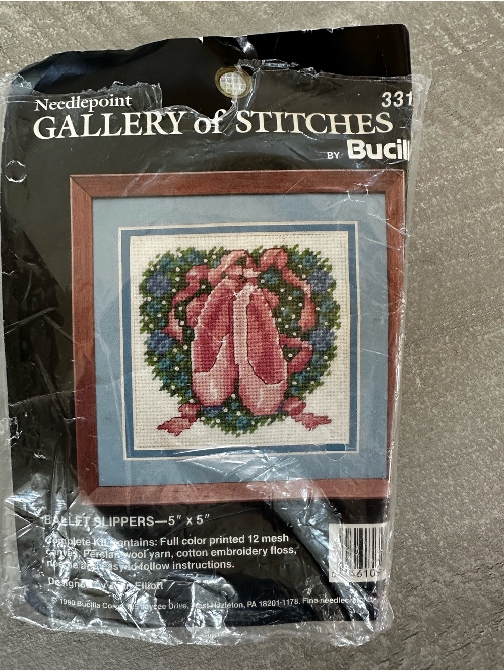 Bucilla Gallery Stitches 1990 Pink Ballet Slippers Needlepoint 331136 5x5 New